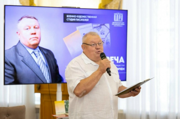 ОТ СБОРНИКА СТИХОВ О МАМЕ ДО ПОСВЯЩЕНИЙ ЗАЩИТНИКАМ ОТЕЧЕСТВА