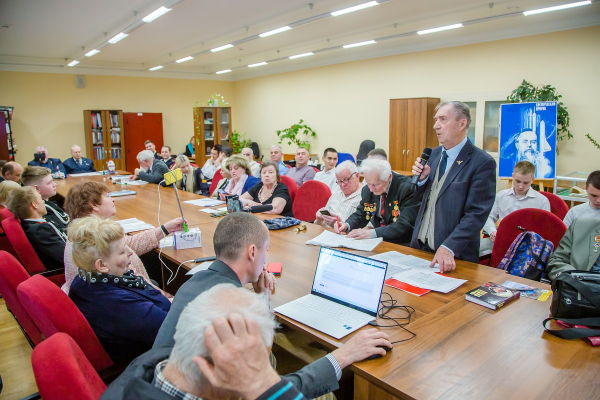 &laquo;ОНА БЫЛА ПЕРВОЙ&raquo;: В ЦДРА ПРОШЕЛ КРУГЛЫЙ СТОЛ, ПОСВЯЩЕННЫЙ 60-ЛЕТИЮ ПОЛЕТА ПЕРВОЙ ЖЕНЩИНЫ В КОСМОС